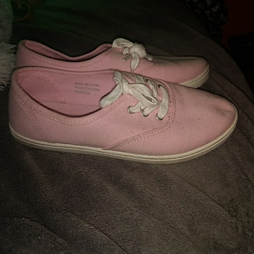 Pink shoes